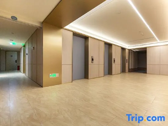 Чжэнчжоу: Hanting Hotel (Zhengzhou East Railway Station East Plaza Shangding Road)