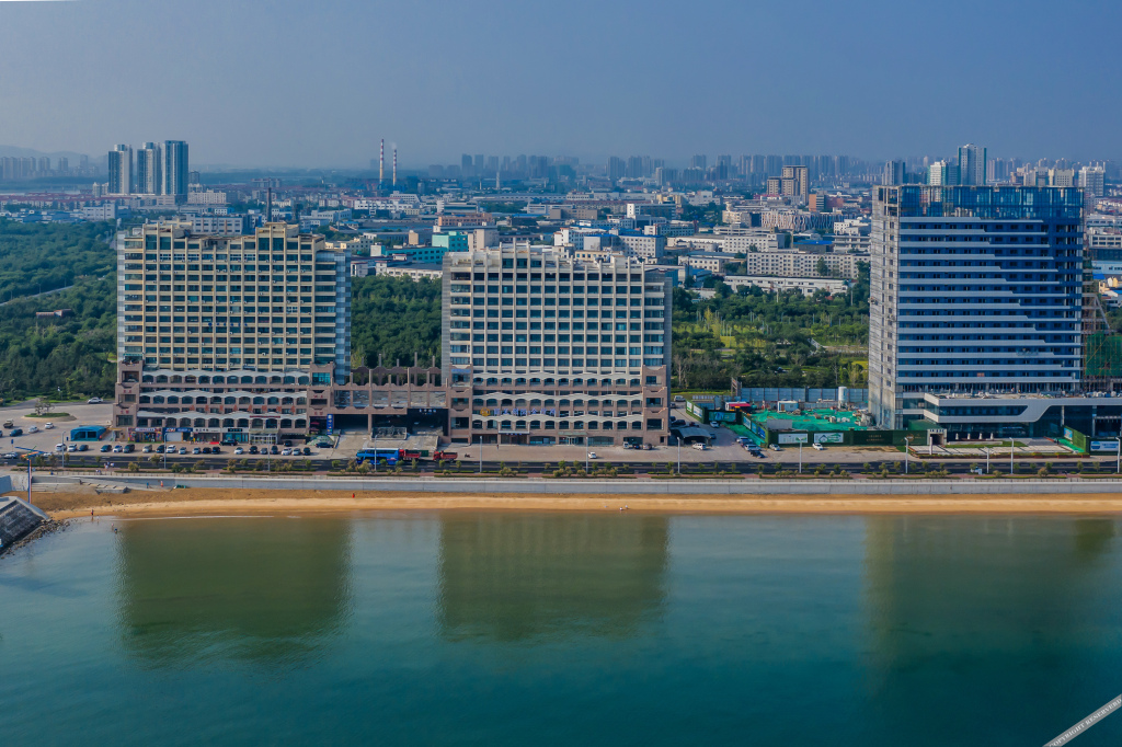 Яньтай: Licheng Bieyuan Golden Beach (Yantai Development Zone Jinshatan Branch)