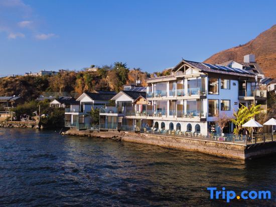 Дали: Dali Shuanglang Scenic Area Gongjiang Island Seaview Inn