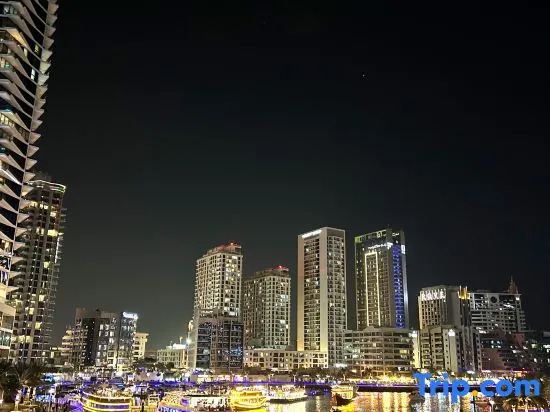 Дубай: Royal Beach Residences 2