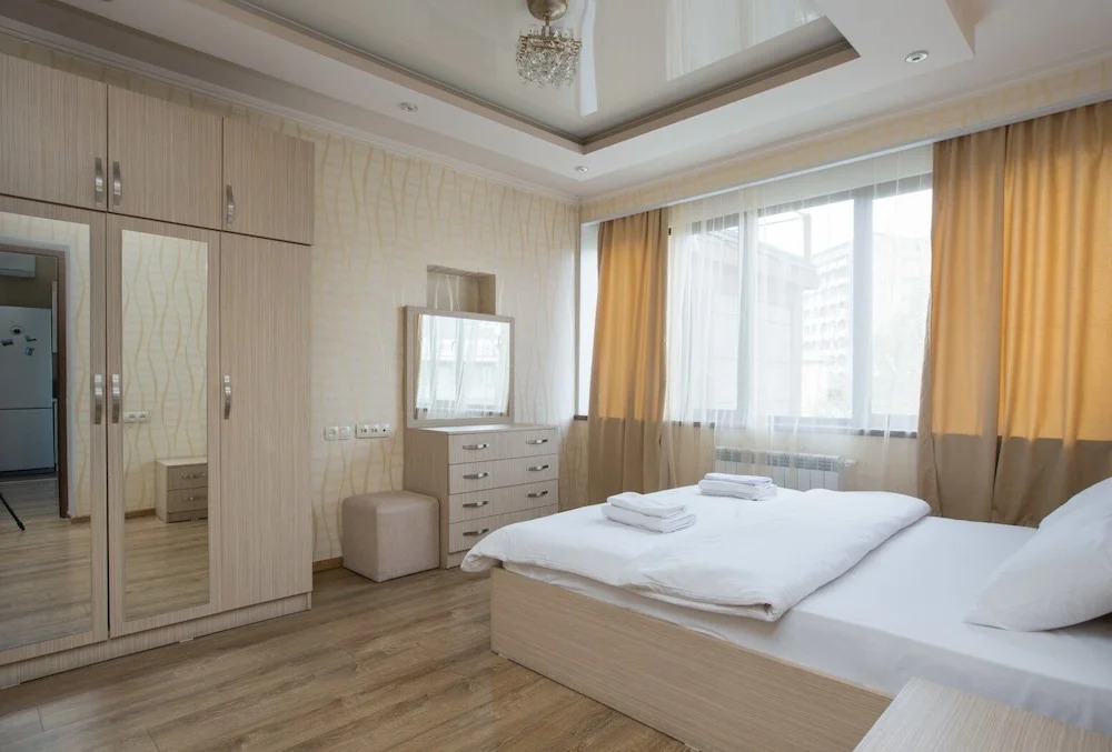 Ереван: Stay Inn на ул. Саят-Нова, 33
