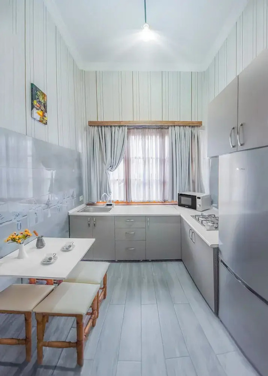 Тбилиси: Апартаменты H&B apartments Qolga