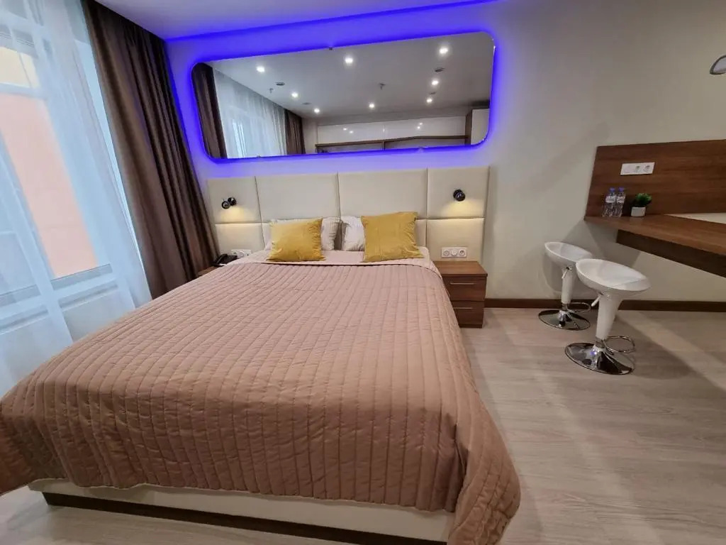 Москва: Квартира 1 MaxRealty24 Митинская 16