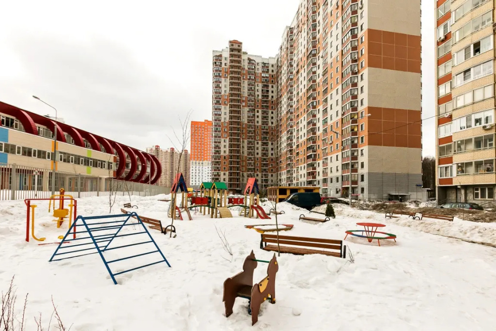 Москва: Квартира 1 MaxRealty24 Cходненская 7