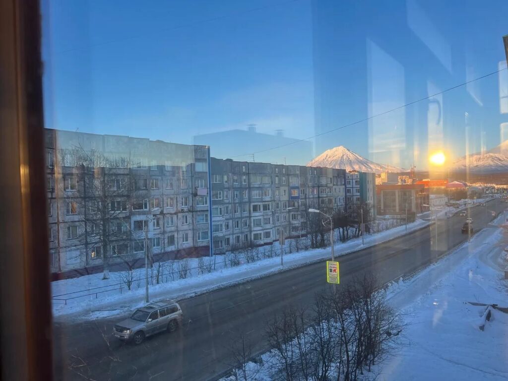 Петропавловск-Камчатский: Апартаменты на проспекте Рыбаков 10