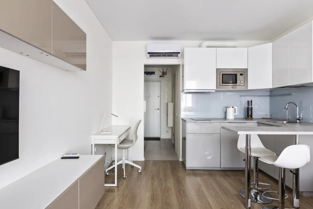Москва: Квартира 2  MaxRealty24 Cходненская 8
