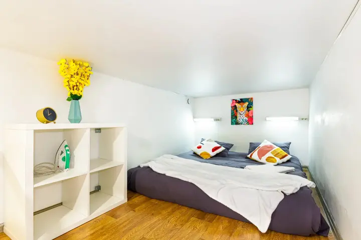 Санкт-Петербург: Апартаменты Roomstay Садовая комфорт плюс