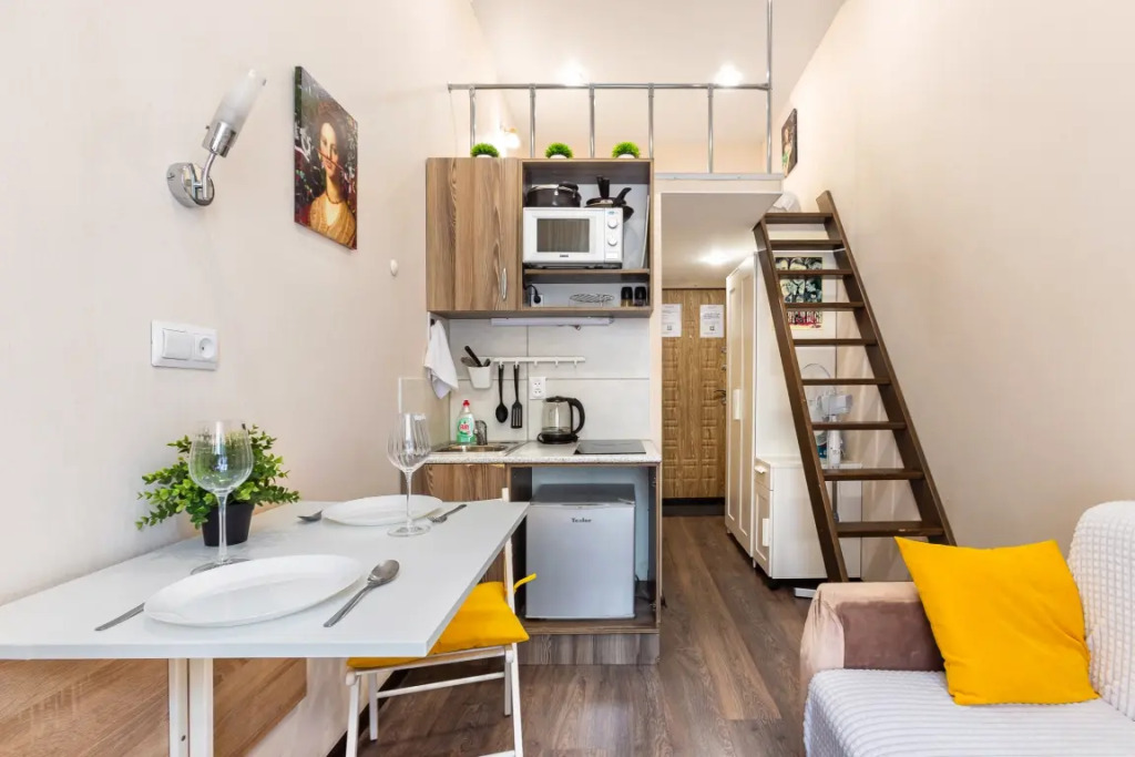 Санкт-Петербург: Апартаменты Roomstay Большой комфорт