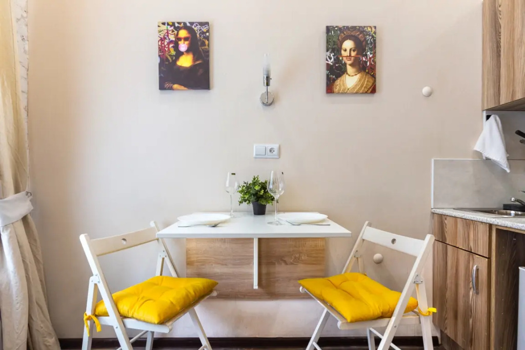 Санкт-Петербург: Апартаменты Roomstay Большой комфорт