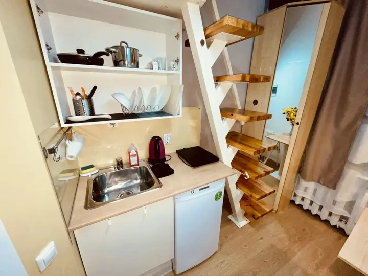 Санкт-Петербург: Апартаменты Roomstay Садовая стандарт с видом во двор