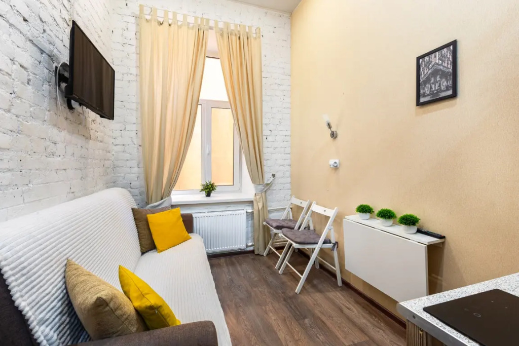 Санкт-Петербург: Апартаменты Roomstay Большой стандарт