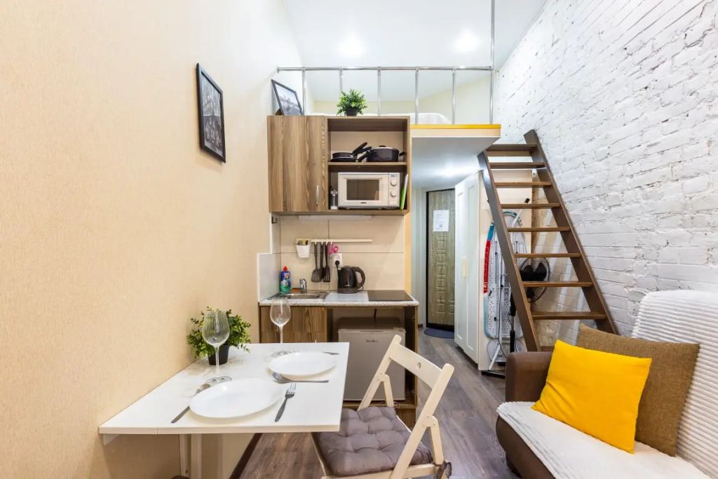Санкт-Петербург: Апартаменты Roomstay Большой стандарт