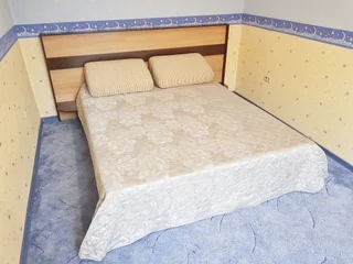 Бийск: Апартаменты Ленинградская 68