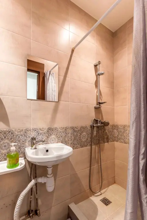 Санкт-Петербург: Апартаменты ROOMSTAY метро Василеостровская с видом во двор