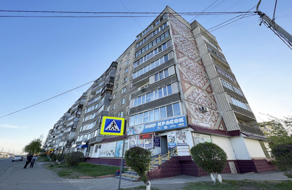 Бийск: Апартаменты Добрые Сутки на Мухачева 258