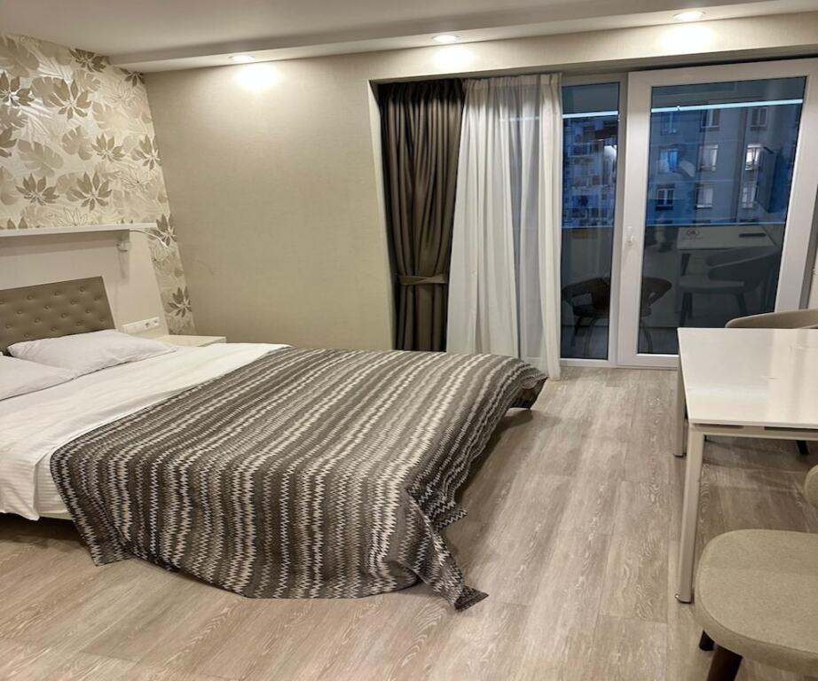 Батуми: Апартаменты Epica Luxury Suit