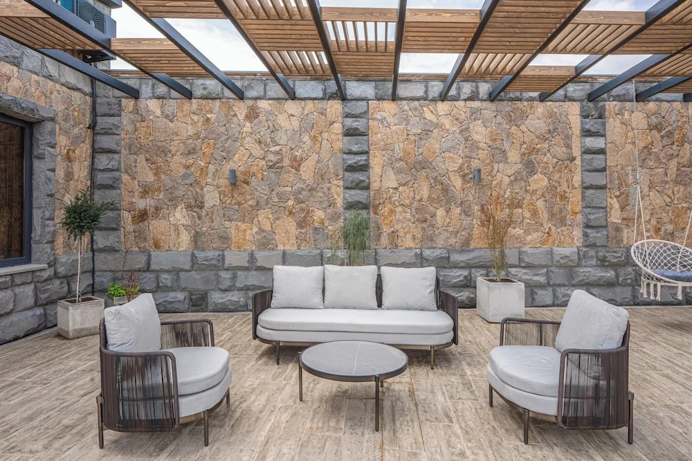 Ереван: RIS Signature Villa Zovuni