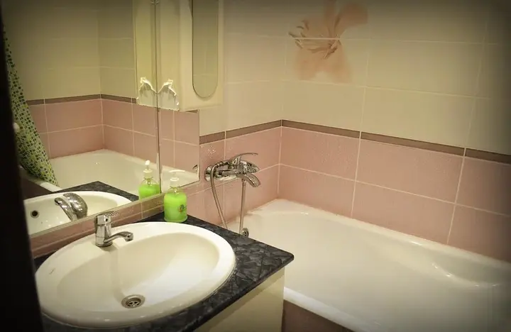 Бийск: Dobrye Sutki Apartment on Gastello 6-1