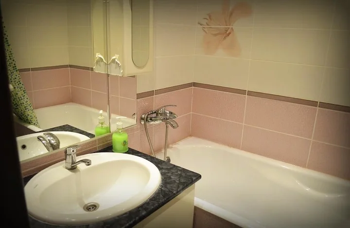 Бийск: Dobrye Sutki Apartment on Gastello 6-1