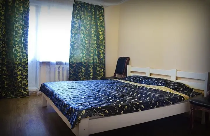 Бийск: Dobrye Sutki Apartment on Gastello 6-1
