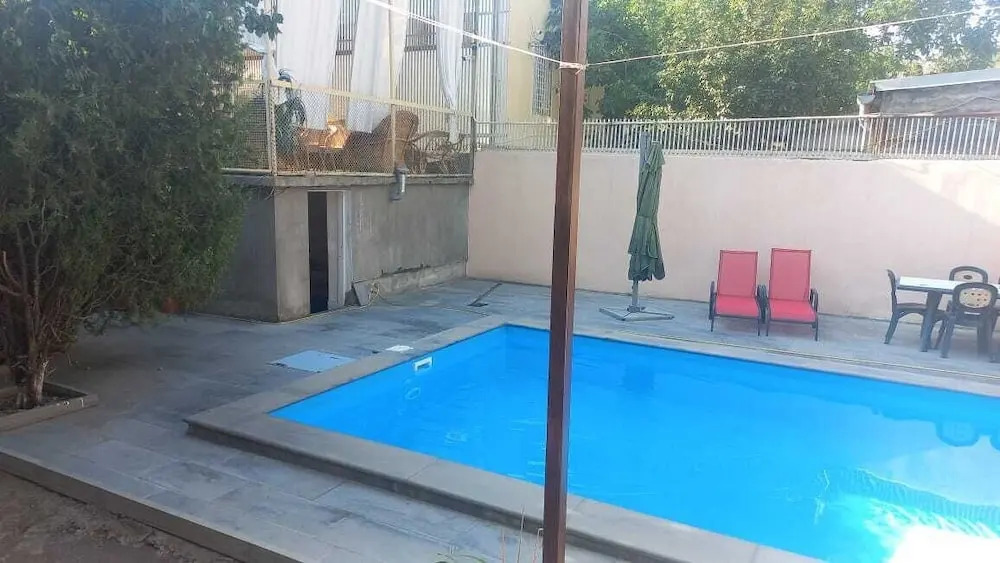 Ереван: Nice Villa & Pool
