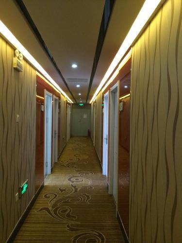 Цанчжоу: Thank Inn Chain Hotel Hebei Cangzhou West Jiefang Road