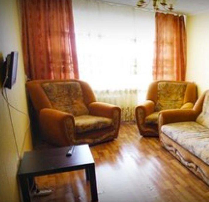Бийск: Dobrye Sutki Apartment on Kommunarsky 27