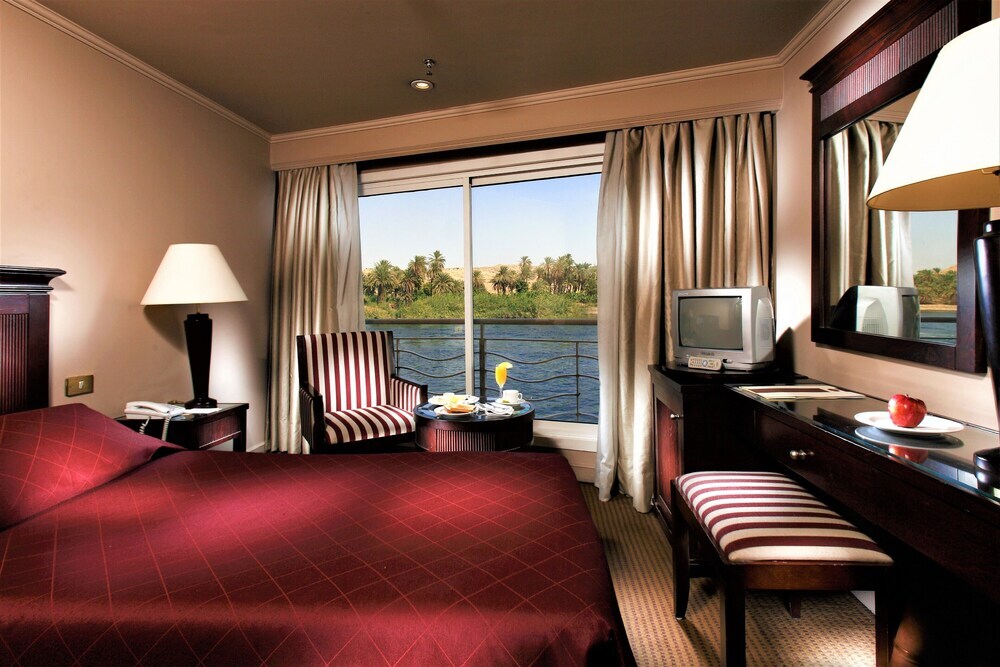Луксор: Jaz Crown Jubilee Nile Cruise - Every Thursday from Luxor for 07 & 04 Nights - Every Monday From Aswan for 03 Nights
