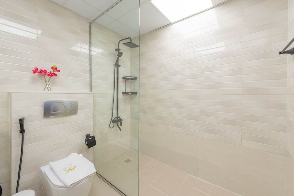Дубай: Marco Polo - 1BR with Marina Views, Near Metro & Marina Mall