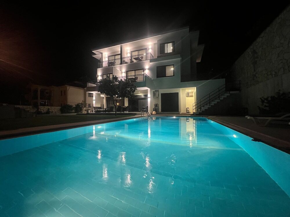 Мармарис: White Suites Icmeler