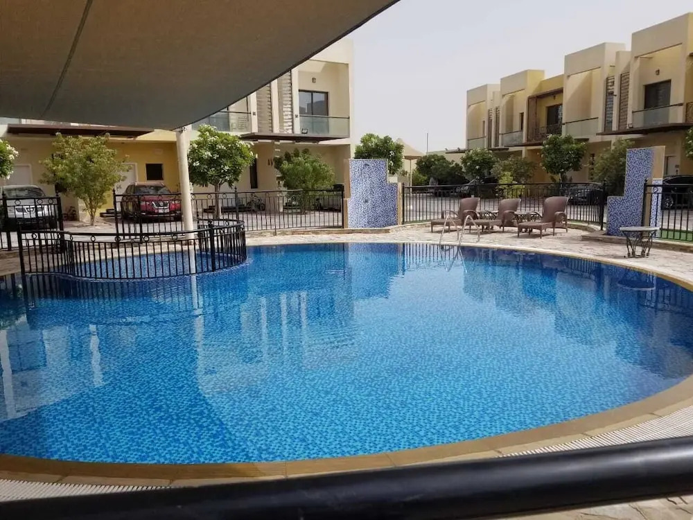 Дубай: Elegant 2-bed Villa And hall, G,1