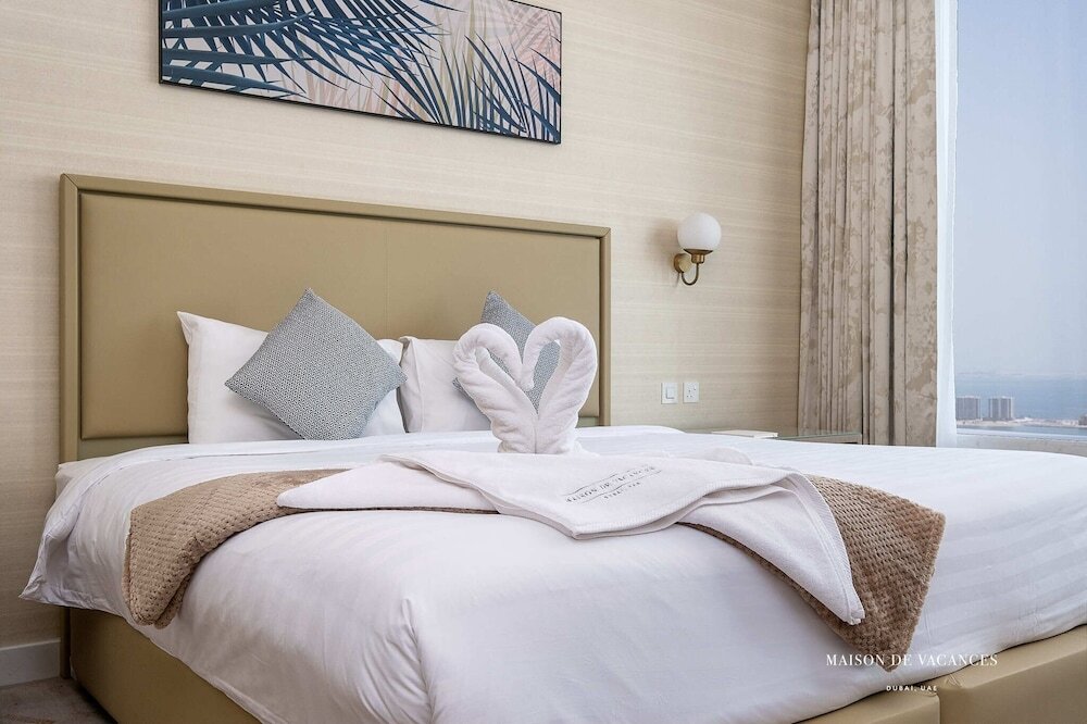Дубай: The Palm Tower Corner 1 Bedroom Dubai