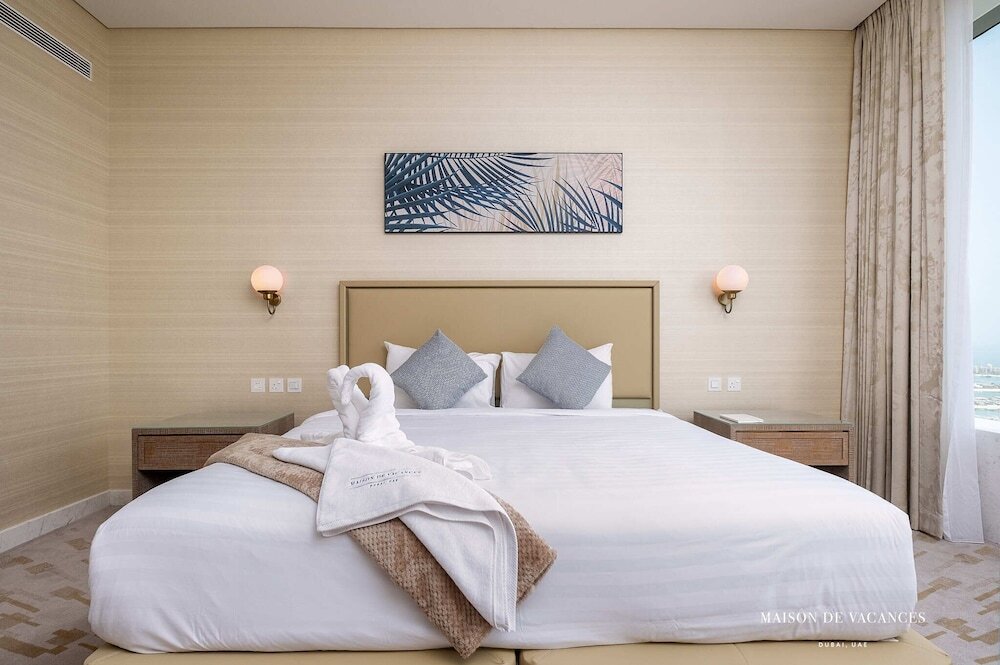 Дубай: The Palm Tower Corner 1 Bedroom Dubai