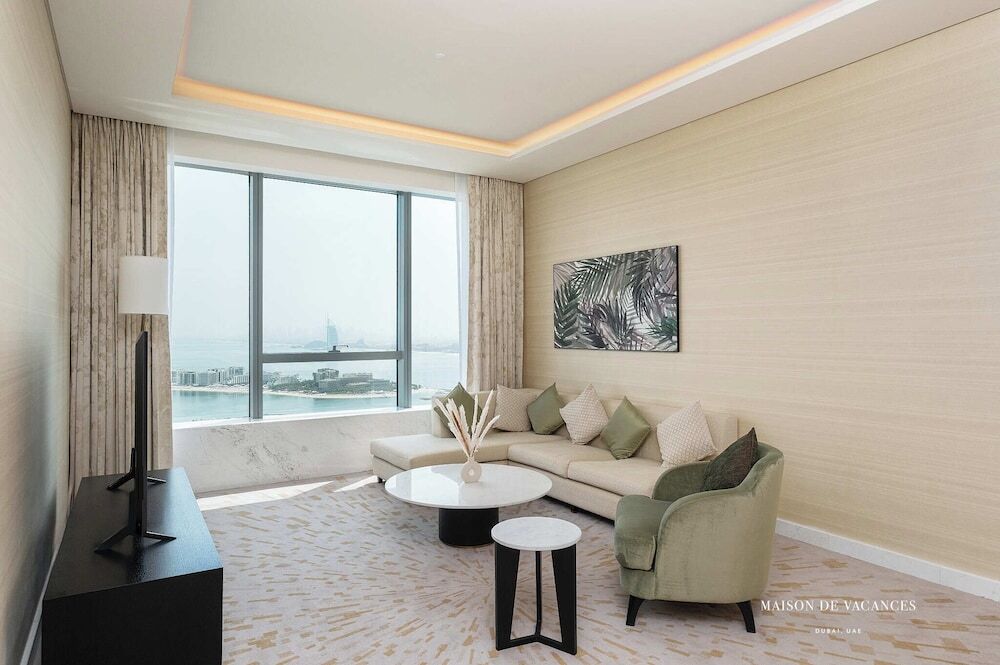 Дубай: 1 Bedroom in Palm Jumeirah