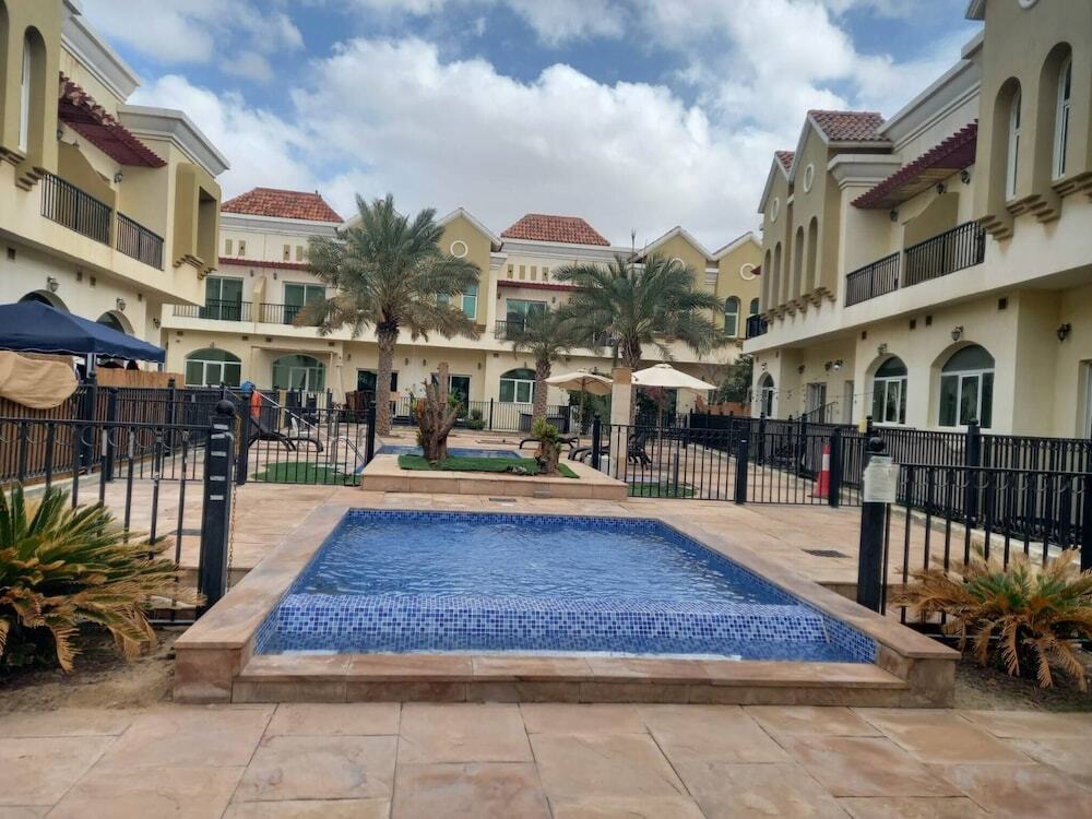 Дубай: Your Dream 3br Villa With a Hall