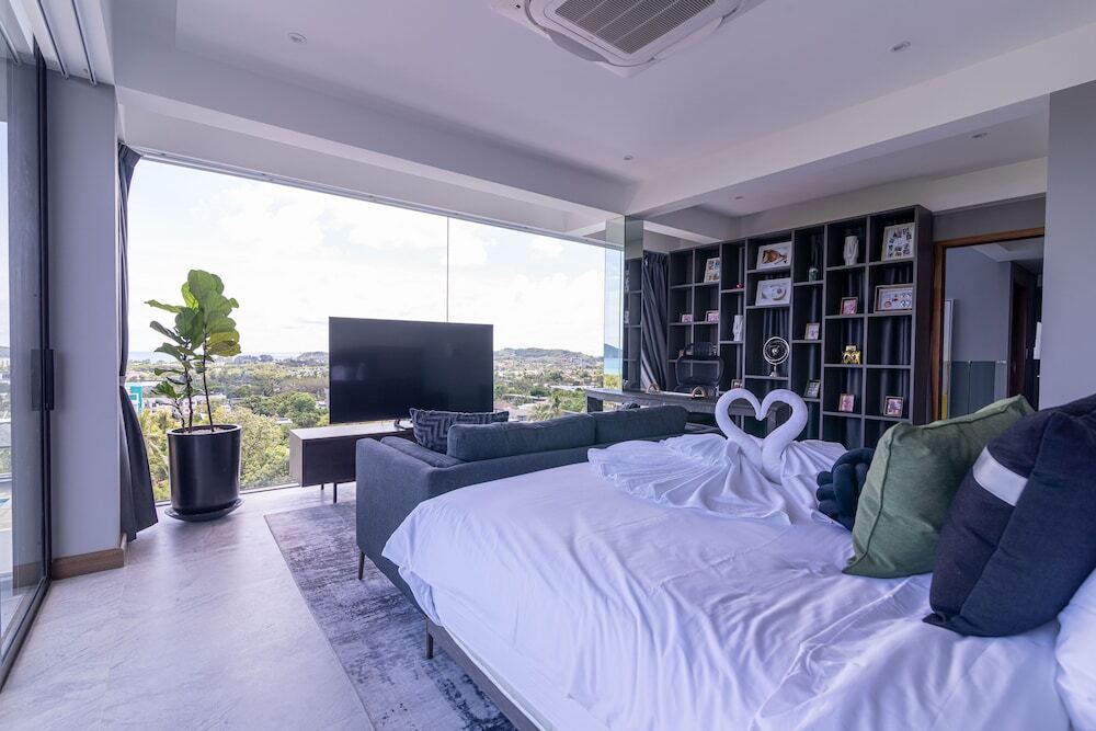 Муанг: big legend 5 floors of luxury villa