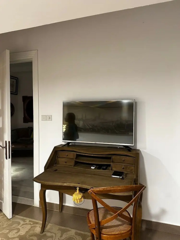 Дубай: Charming and Cozy Apartment in Dubai Available now