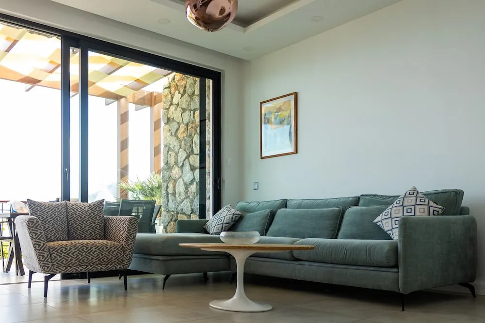 Калогреа: Modern and Luxurious Apartment in a Prime Resort
