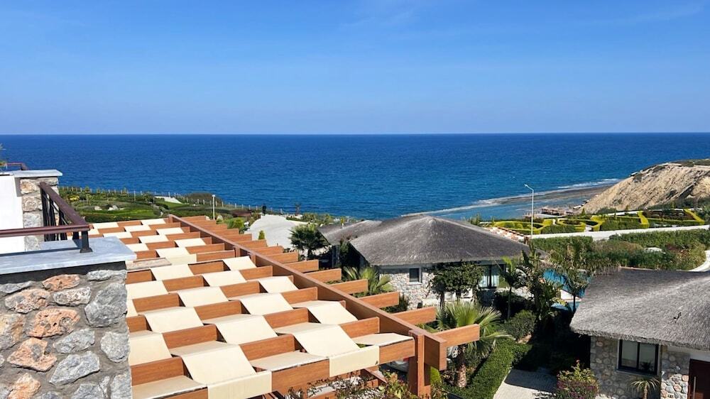 Калогреа: Modern and Luxurious Apartment in a Prime Resort