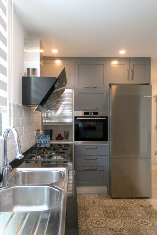 Калогреа: Modern and Luxurious Apartment in a Prime Resort