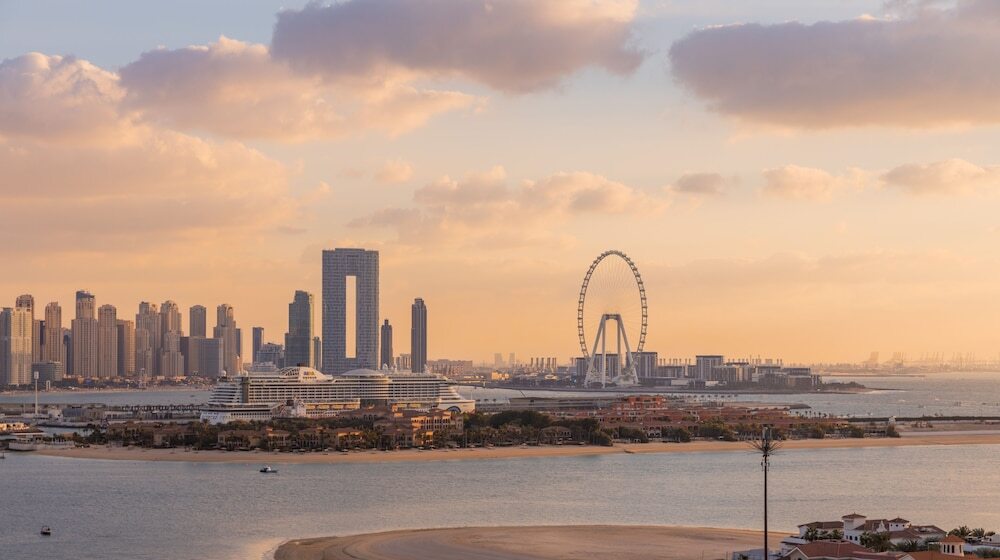 Дубай: Aya - Maisonette Amalfi/ 1BR Haven at Palm Jumeirah