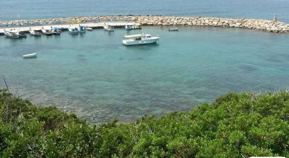 Пейя: Beautiful 3-bed Villa in Coral Bay