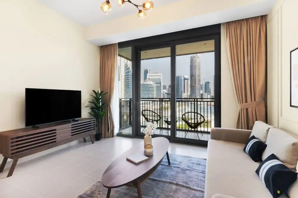 Дубай: Silkhaus Cozy Marina View Pool Gym Near JBR