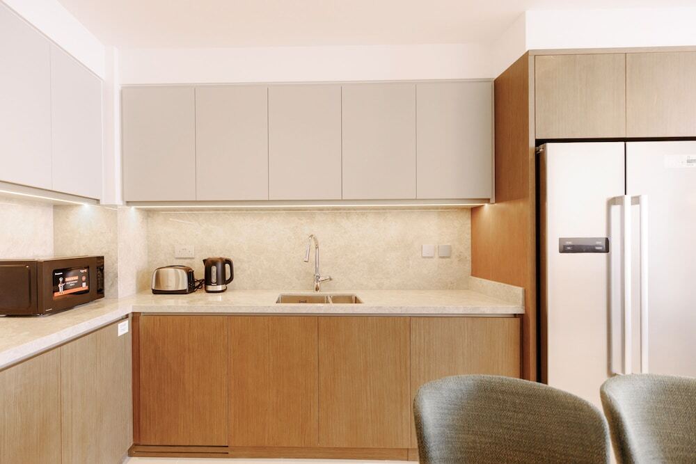 carousel image 0