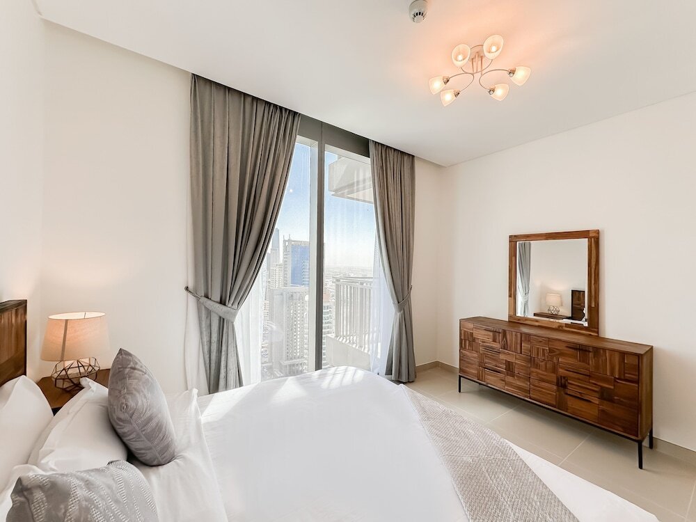 Дубай: Breathtaking 3BR with Sea & Marina