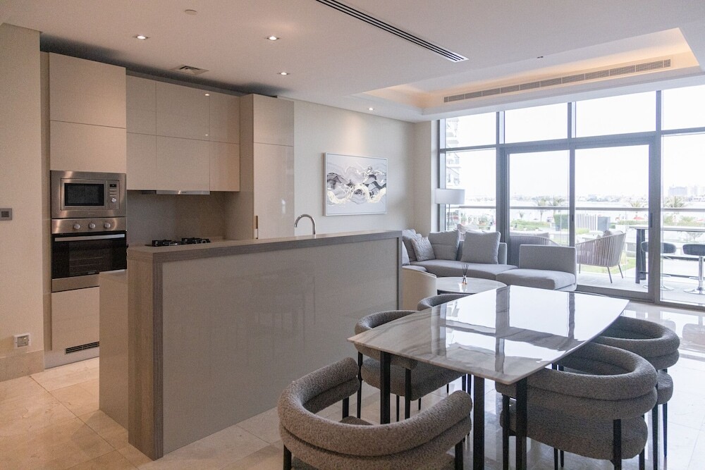 Дубай: Palm Perfection 3BR with Private Beach