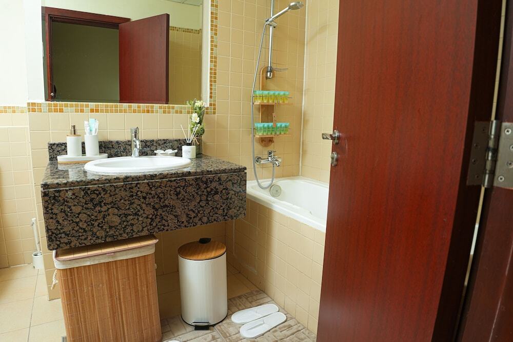 Дубай: Pure Sand Luxury Hostel