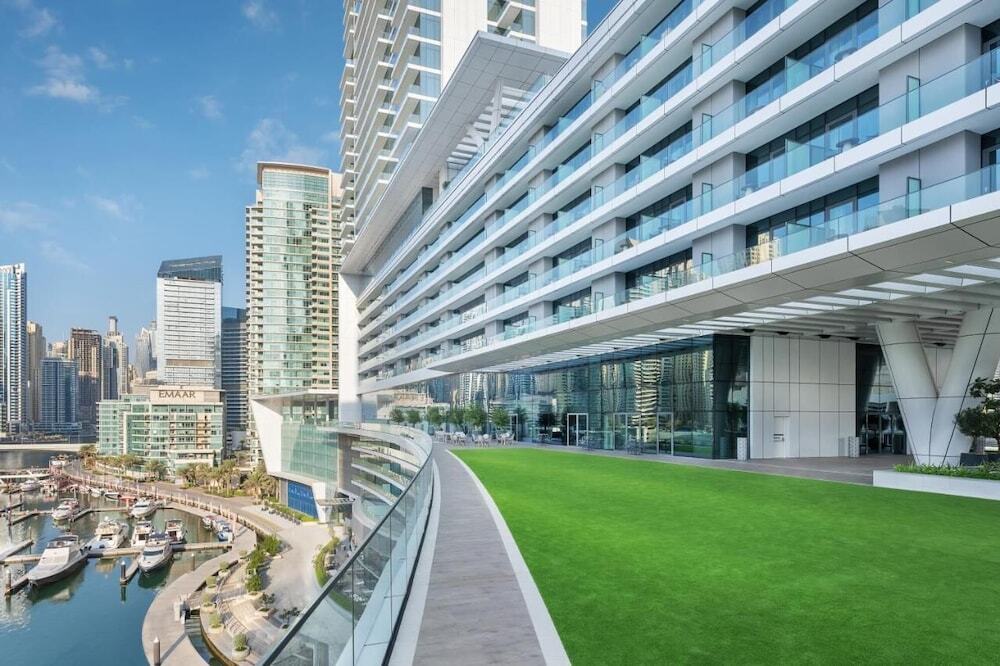 Дубай: 4BR Vida Residences Dubai Marina