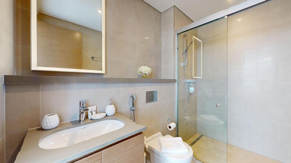 Дубай: Primestay - 1BR + Maids in Meydan Dubai