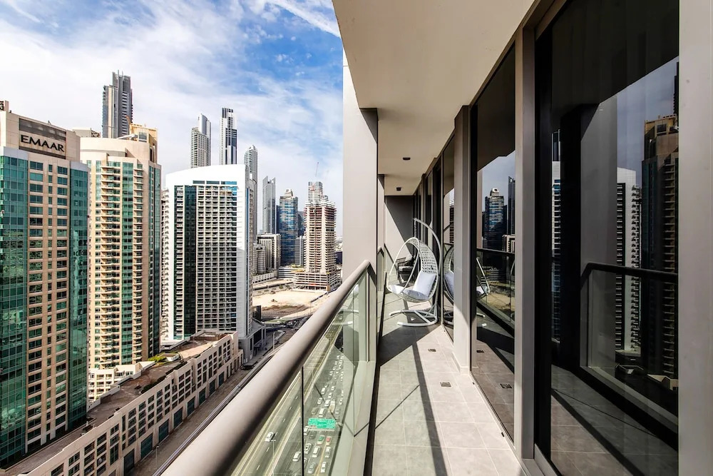 Дубай: Luxe 3BR with Burj Khalifa view